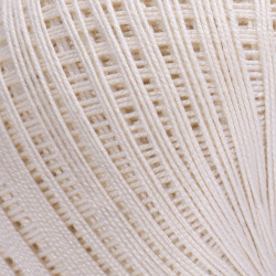 6282 - pieno balta YarnArt Lily