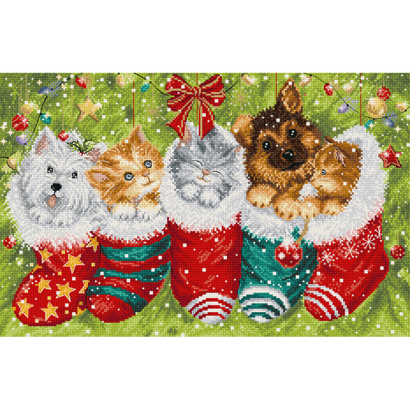 L9940 - Šunys ir katės kojinėse (Dogs and Cats in Stockings) siuvinėjimo rinkinys Letistitch