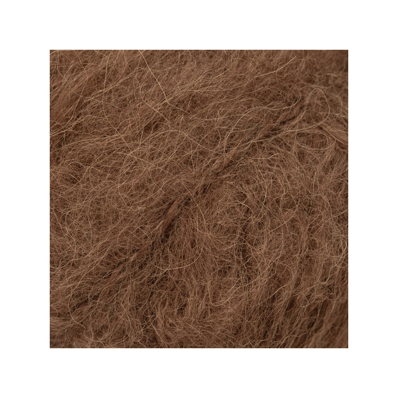 31 - kaštoninė DROPS Melody