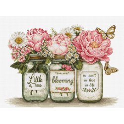 B7065 - Skleidžiasi  po truputį (Little by Little Blooming) siuvinėjimo rinkinys Luca-S