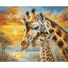 BU5109 - Žirafos apkabinimas (Giraffe Cuddle) siuvinėjimo rinkinys Luca-S