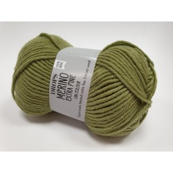18 - žalia DROPS Merino Extra Fine