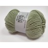 26 - pistacijų žalia DROPS Merino Extra Fine