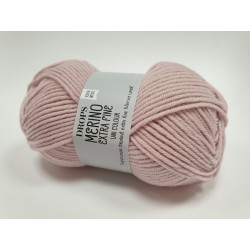 40 - pudros rausva DROPS Merino Extra Fine