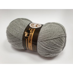 007 - šviesi pilka Merino Gold Madame Tricote Paris