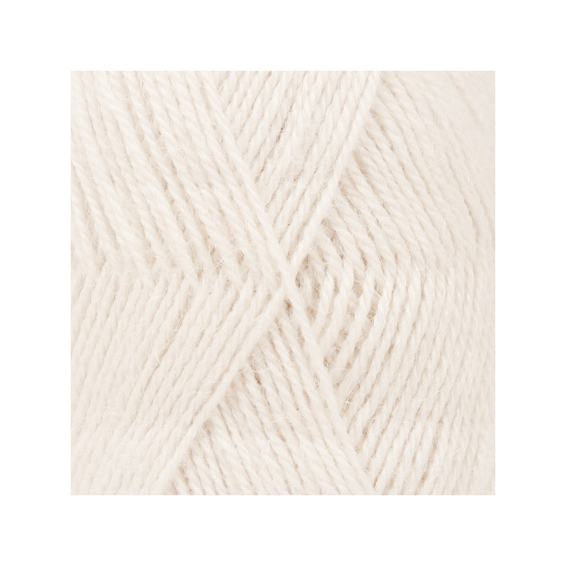 100 - pieno balta DROPS Alpaca 100 - pieno balta DROPS Alpaca