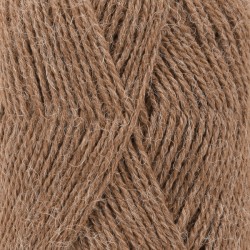 607 - šviesi ruda DROPS Alpaca