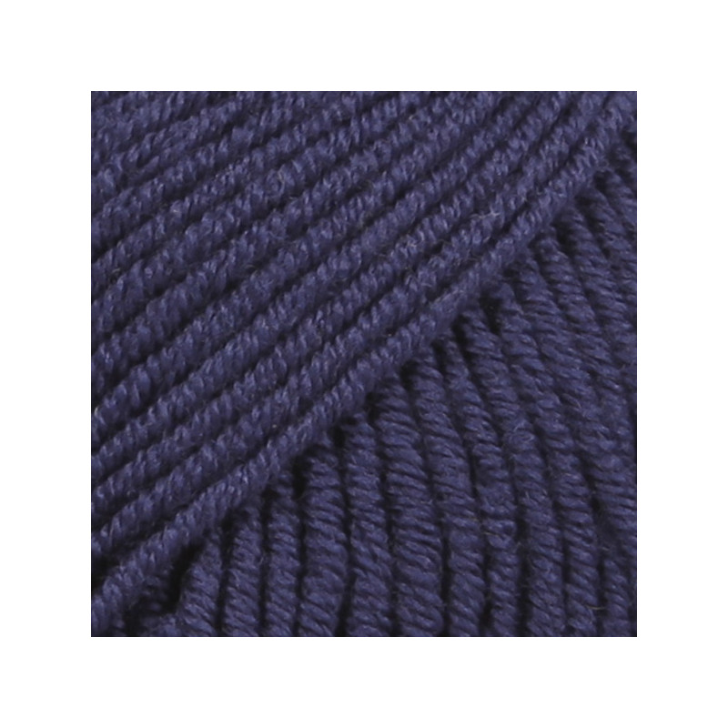 27 - tamsi mėlyna DROPS Merino Extra Fine 27 - tamsi mėlyna DROPS Merino Extra Fine