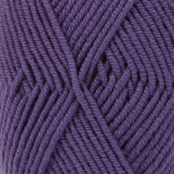 21 - tamsi violetinė DROPS Merino Extra Fine