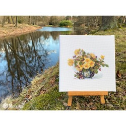 K207A - Rožės ir uogos (Roses and Berries) siuvinėjimo rinkinys Merejka