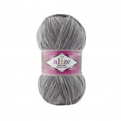 7676 - Alize Superwash Comfort 100